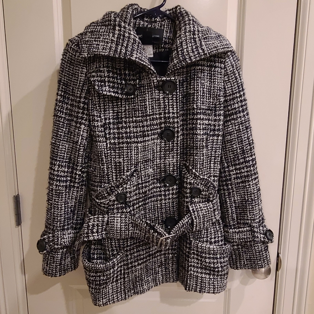 Belted peacoat